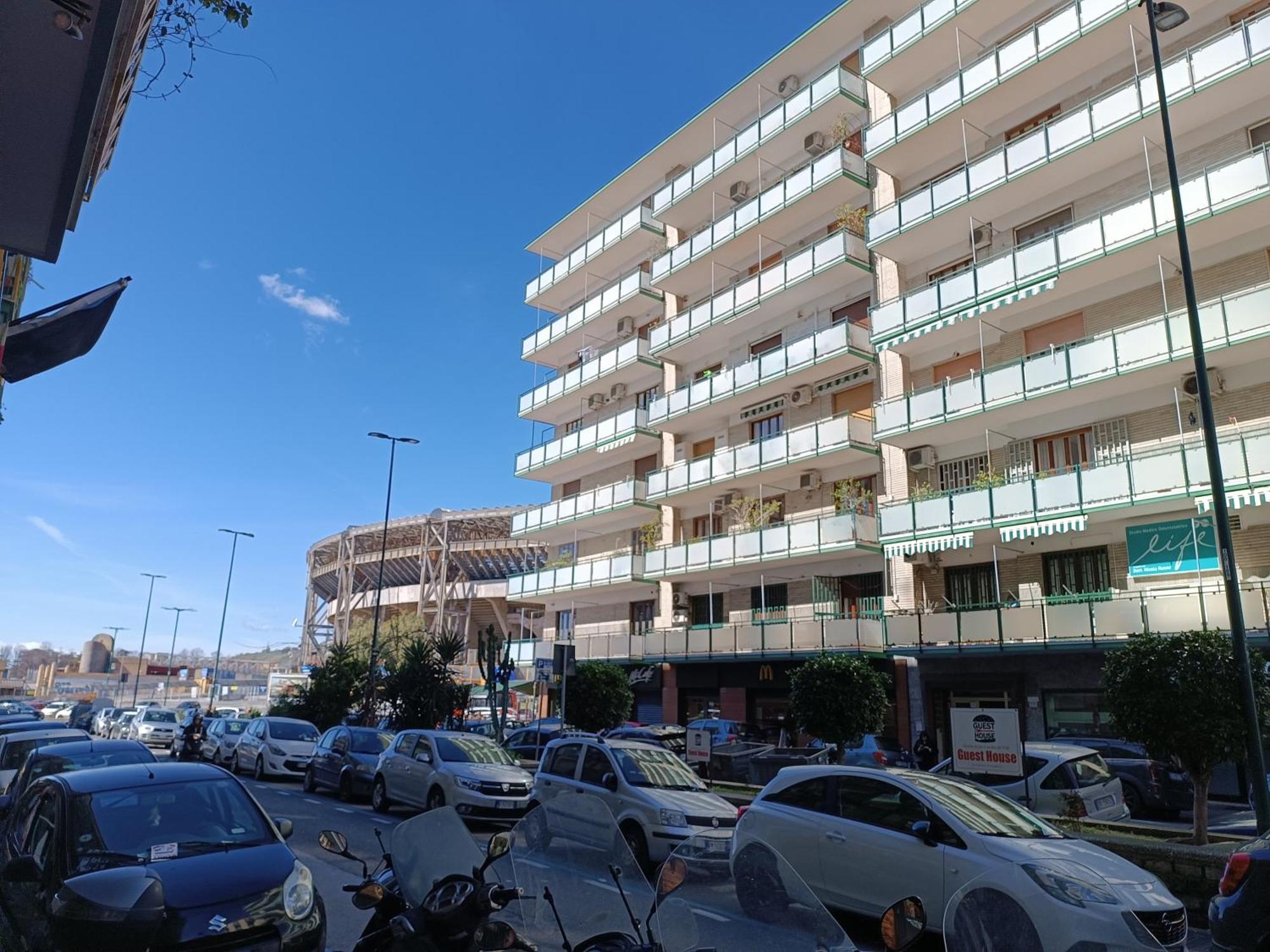 B&B Napoli Fuorigrotta Экстерьер фото